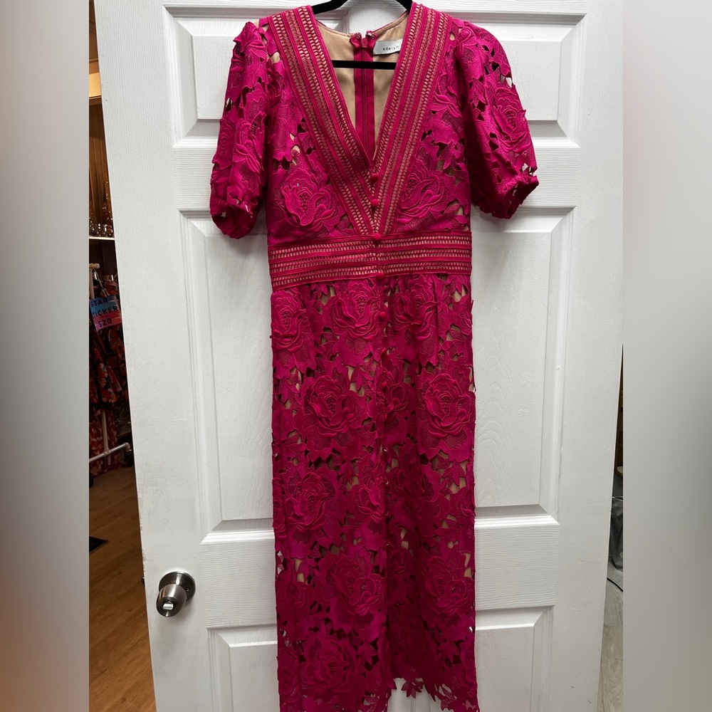 Button Front V-Neck Illusion Lace Short Puffed Sleeve Sheath Midi Dress